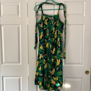 Sleeveless dress